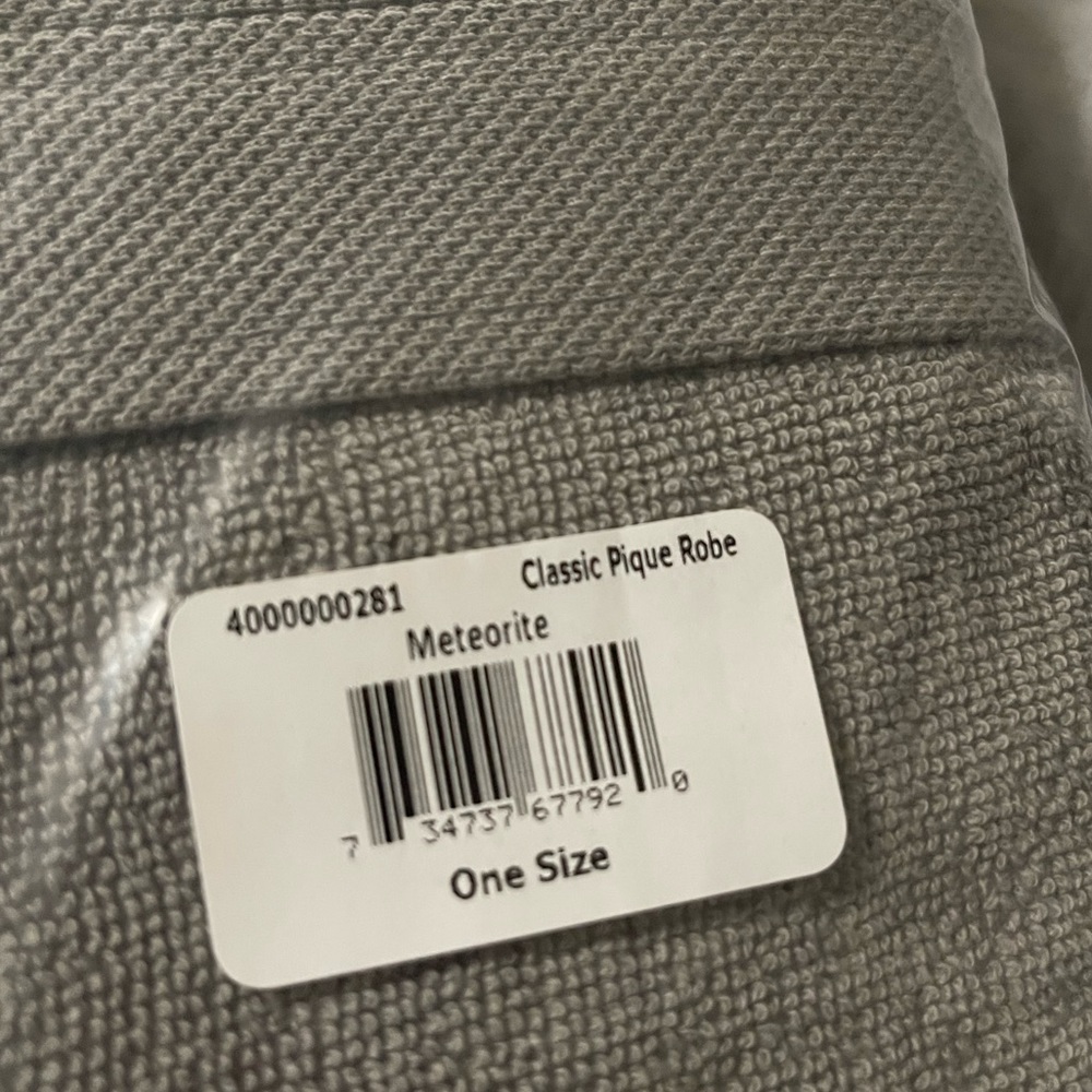 Lacoste Terry Bathrobe - Meteorite NWT - One Size - Picture 4 of 5